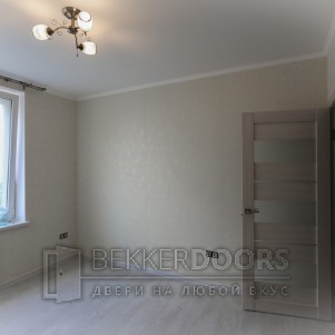 Дверь  DUPLEX 12 в цвете дуб белый 